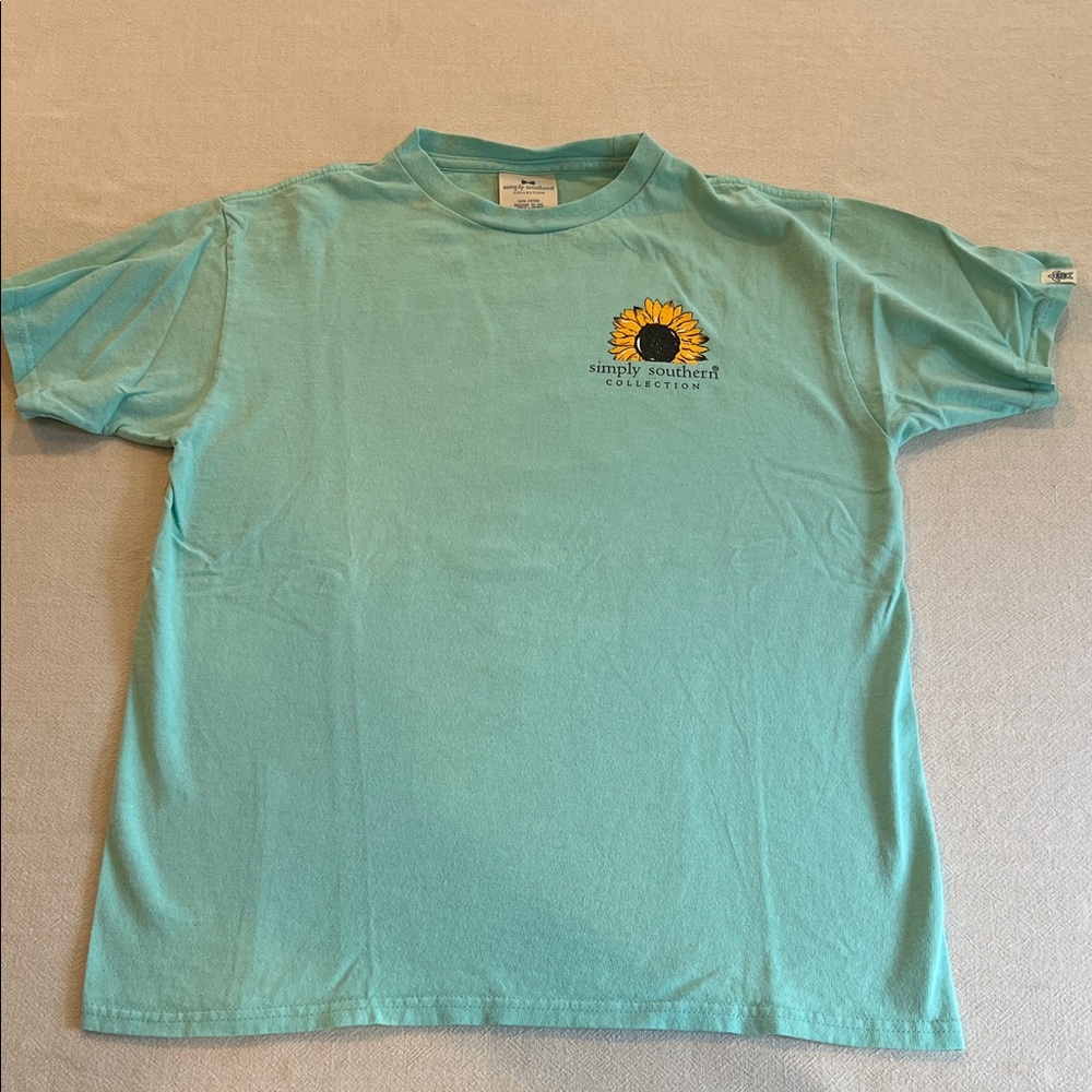 Simply Southern Aqua Tee with Sunflower Chest Graphic